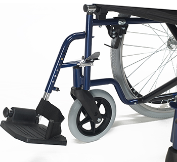 Breezy 90 com rodas de passeio – Cadeira de Rodas Azul - Image 5